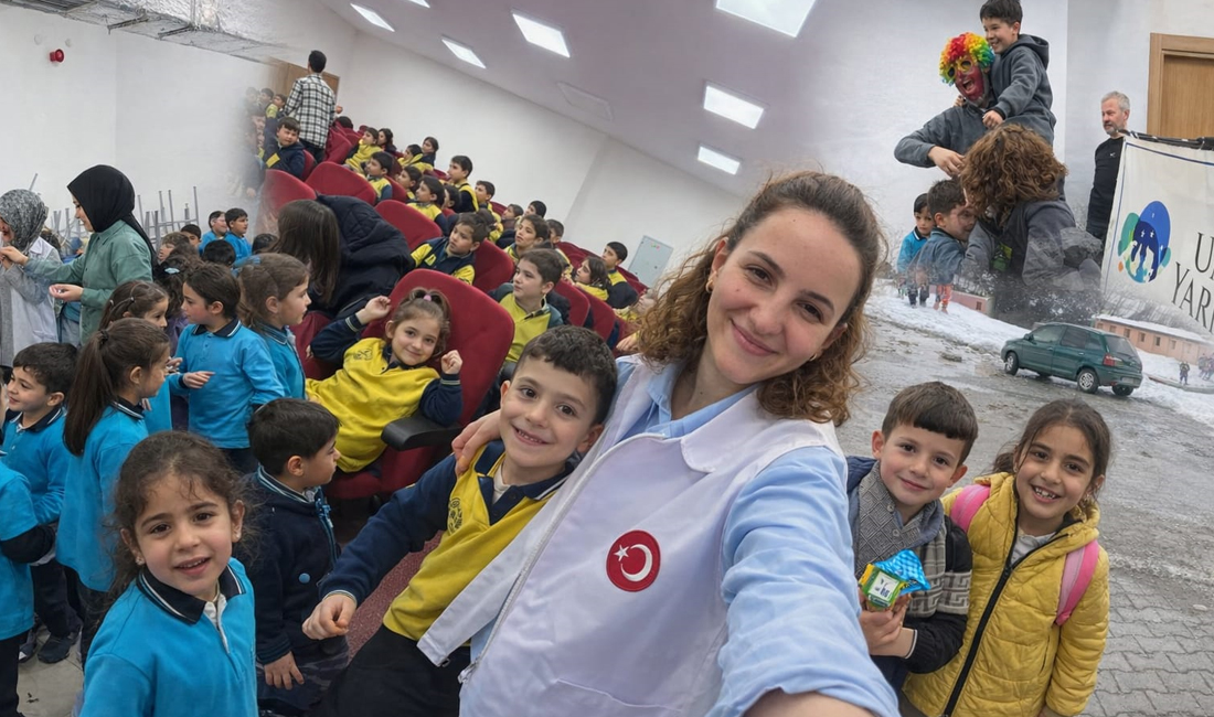 Umutlu Yarınlar Derneği, Erzincan’ın Kemah ve Refahiye ilçelerinde düzenlediği etkinliklerle
