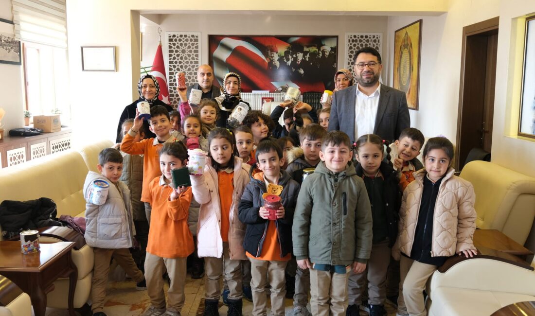 Haber: Muhammed Enes Sevilir&nbsp; Erzincan’da Ramazan ayının yardımlaşma ve dayanışma