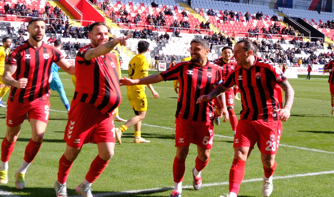 TFF 2. Lig Beyaz Grup’ta mücadele eden 24 Erzincanspor, ligin