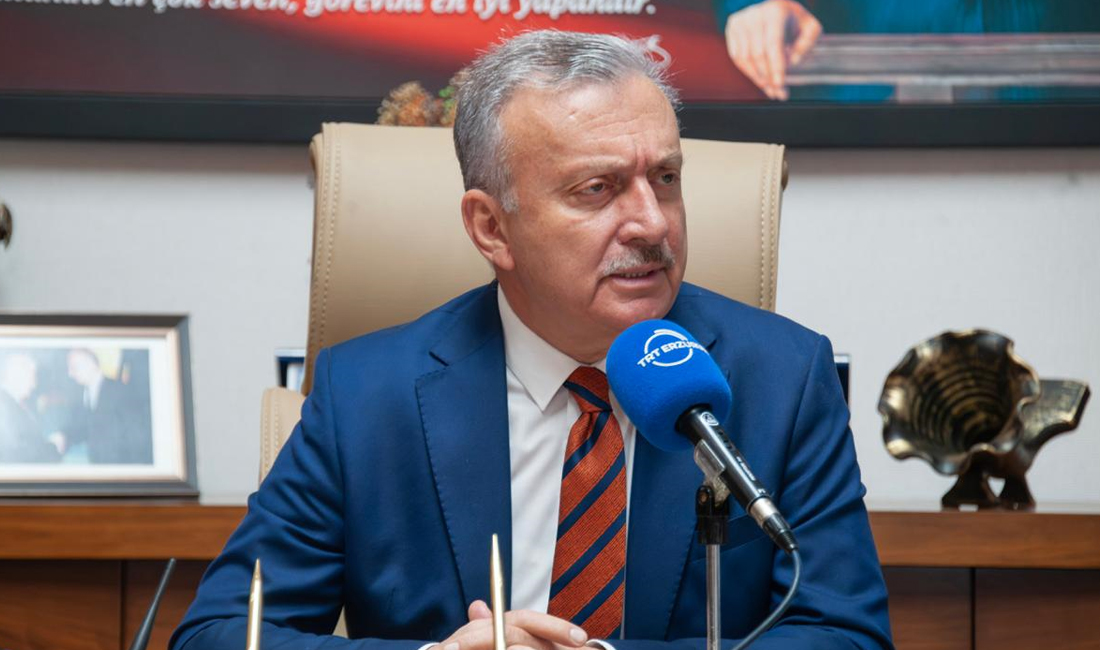 TRT Erzurum Radyosu’nda yayınlanan programda konuşan EBYÜ Rektörü Prof. Dr.