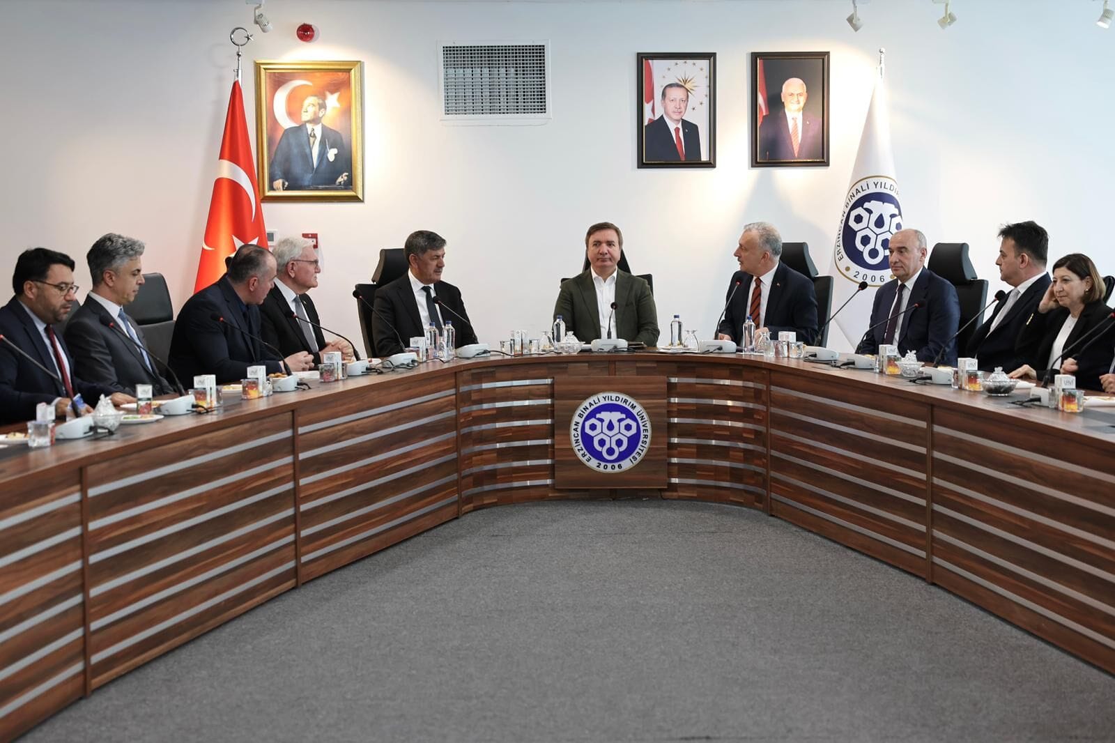 EBYÜ Danışma Kurulu toplantısında üniversite ile şehir arasındaki iş birliğinin