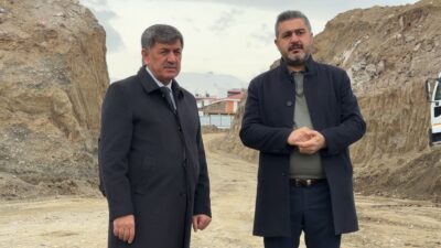 Haber: Muhammed Enes Sevilir&nbsp; Erzincan Belediye Başkanı Bekir Aksun, Merkez