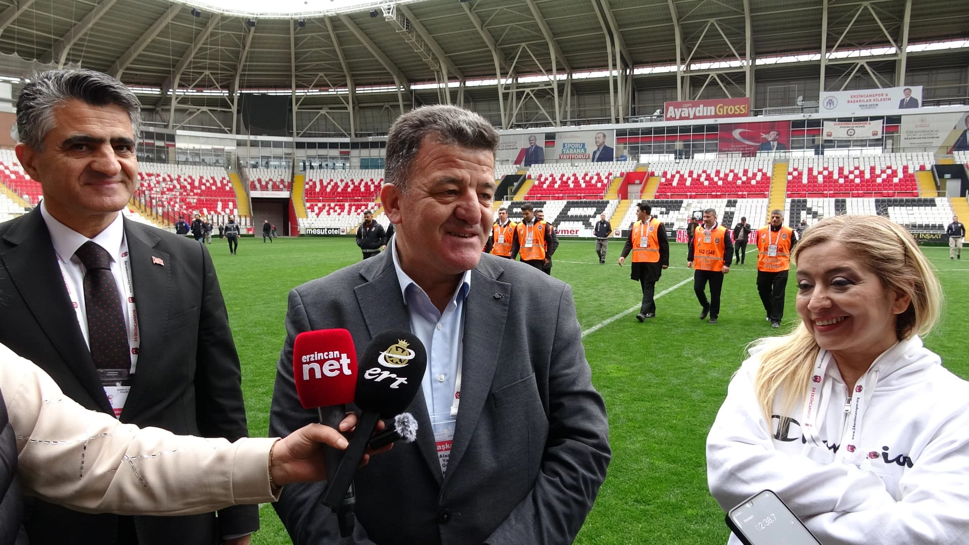 24 Erzincanspor Başkanı Alaattin Yavuz Güneş, Adana 01 FK karşısında