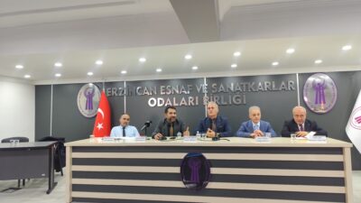 Erzincan’da kuaför ve güzellik salonlarına yönelik düzenlenen toplantıda, denetimlerin artırılacağı
