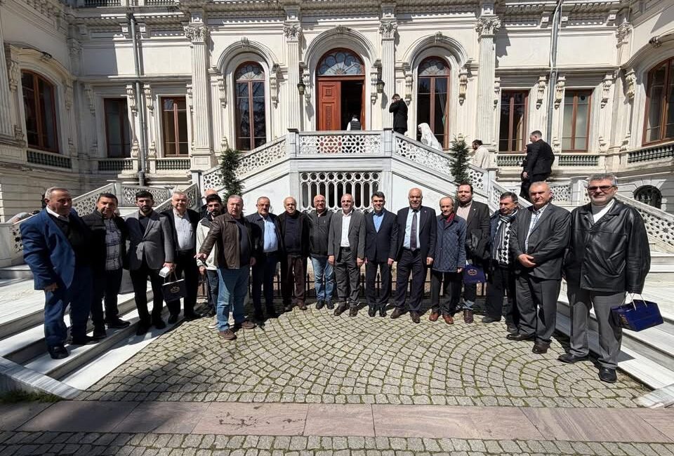 Haber:&nbsp;Muhammed Enes Sevilir&nbsp; İstanbul’da düzenlenen özel bir programda Erzincanlı siyasetçiler