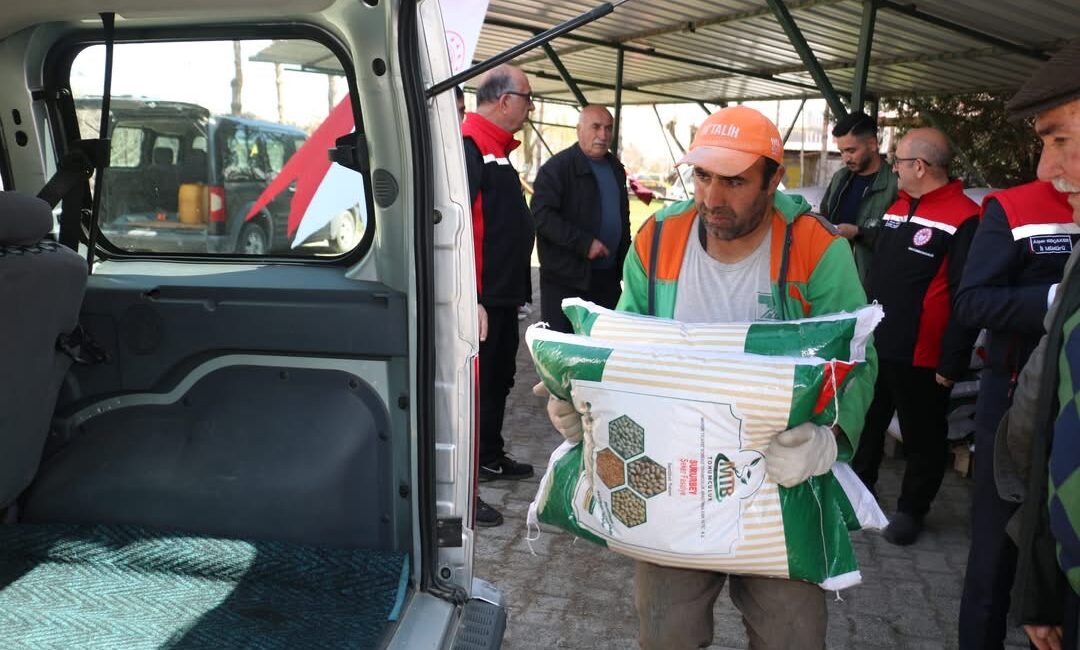 Haber: Muhammed Enes Sevilir&nbsp; Erzincan’da tarımsal üretimin artırılması ve çiftçilerin