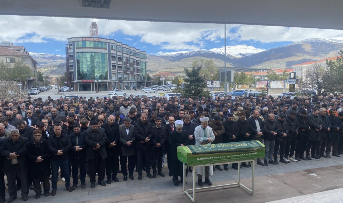 Haber: Muhammed Enes Sevilir&nbsp; Erzincan’da eğitim camiasını yasa boğan Gül