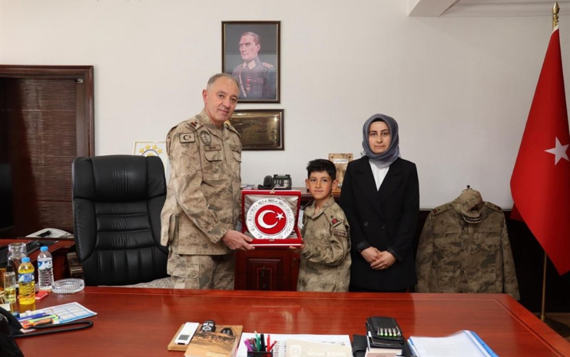 Haber: Muhammed Enes Sevilir&nbsp; Erzincan’da 23 Nisan Ulusal Egemenlik ve