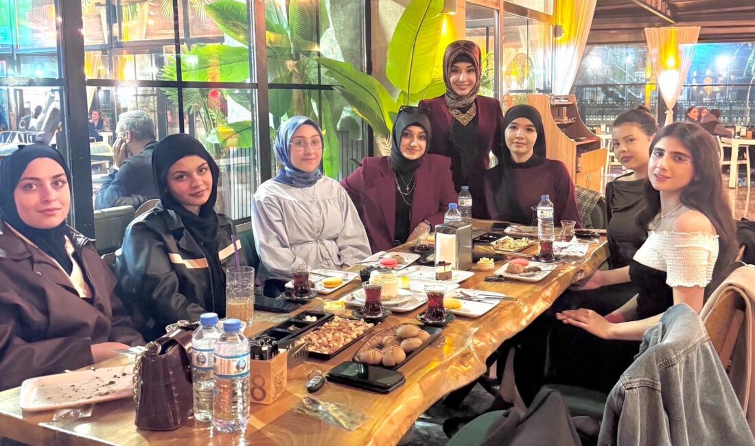 Haber: Muhammed Enes Sevilir&nbsp; Erzincan’da farklı ülkelerden gelen üniversite öğrencileri,