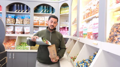 Kurban Bayramı öncesi Erzincan’da alışveriş hareketliliği artarken, kuru yemiş, şekerleme,