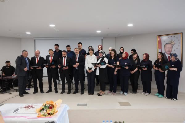 Haber: Muhammed Enes Sevilir&nbsp; 12 Mayıs Hemşireler Günü dolayısıyla Erzincan’da
