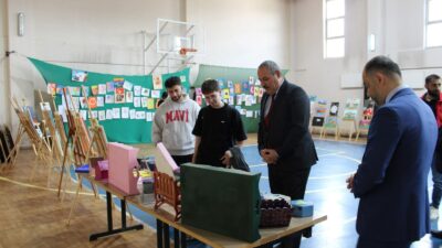 Haber: Muhammed Enes Sevilir&nbsp; Gençlik Merkezi&nbsp;bünyesinde eğitim alan kursiyerlerin yıl