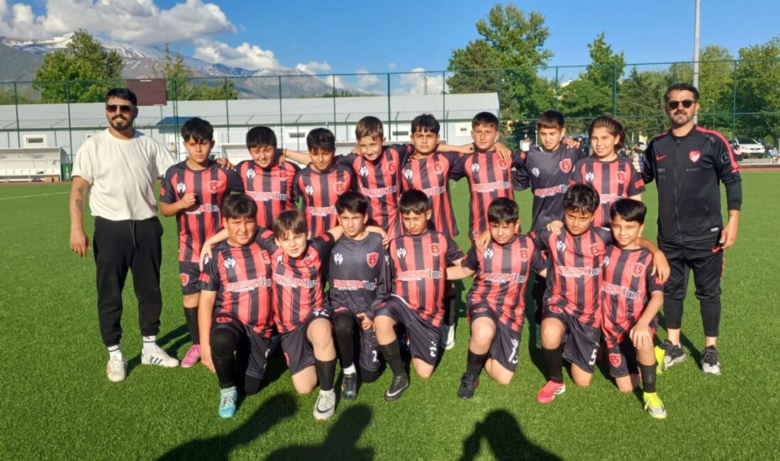 Erzincan’da altyapı futbolunun önemli organizasyonlarından biri olan U13 Futbol Ligi
