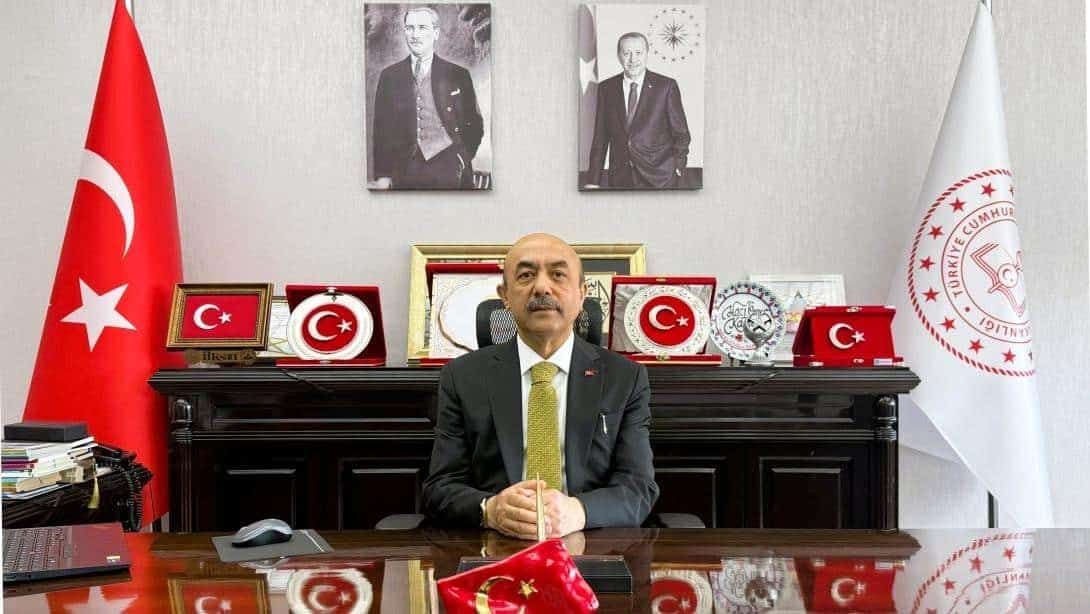 Haber: Muhammed Enes Sevilir&nbsp; Erzincan İl Milli Eğitim Müdürü Hacı