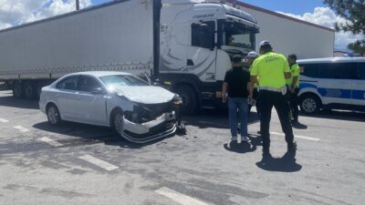 Haber: Muhammed Enes Sevilir Erzincan’da üç aracın karıştığı trafik kazası