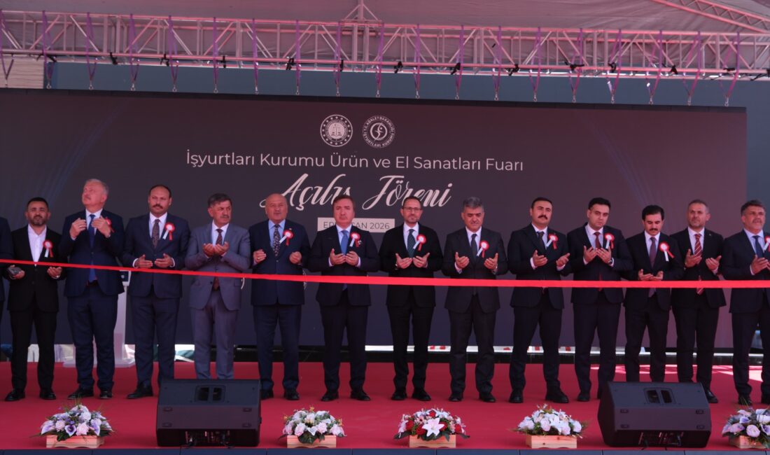 Haber: Muhammed Enes Sevilir&nbsp; Erzincan’da açılan&nbsp;İşyurtları&nbsp;Ürün ve El Sanatları Fuarı’nda