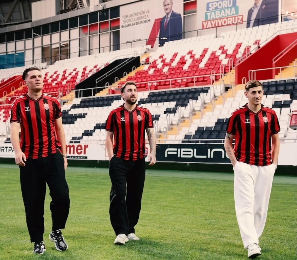 TFF 2. Lig’de yeni sezon hazırlıklarını sürdüren Erzincanspor, geçtiğimiz sezon