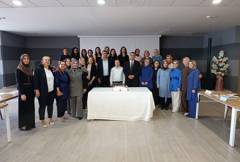 Haber: Muhammed Enes Sevilir Erzincan’da anne ve bebek sağlığının korunması,