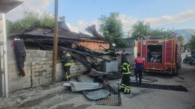 Haber: Muhammed Enes Sevilir&nbsp; Erzincan’da müstakil bir evin çatısında çıkan