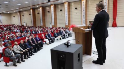 Haber: Muhammed Enes Sevilir Erzincan’da yeni eğitim-öğretim yılının başlaması dolayısıyla