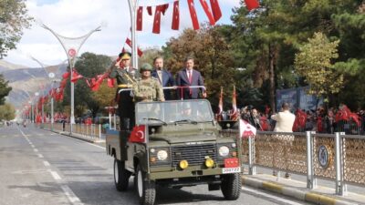 Haber: Muhammed Enes Sevilir&nbsp; Erzincan’da 29 Ekim Cumhuriyet Bayramı dolayısıyla